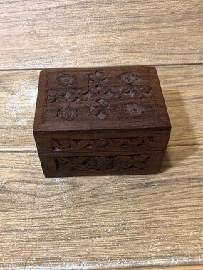 Hand carved wooden box, from India, measures 4" x 3"x 2.5"